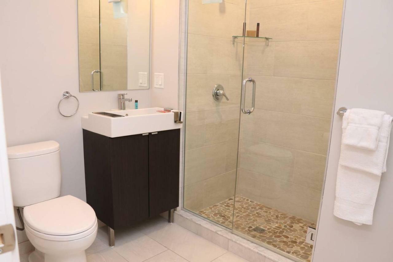Stylish Studio In Brookline-5Min Train To Boston.. #2 Экстерьер фото